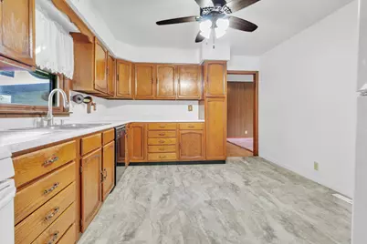 10404 Noble Street, Crown Point, IN 46307 - Photo 12