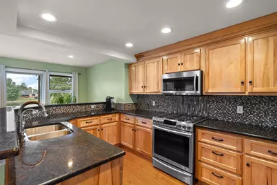 567 S Lakeview Drive, Lowell, IN 46356 - Photo 8