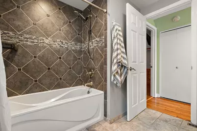 567 S Lakeview Drive, Lowell, IN 46356 - Photo 16