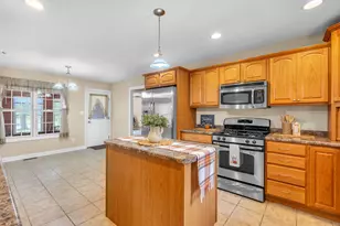 12036 Oakwood Dr, Demotte, IN 46310 - Photo 16