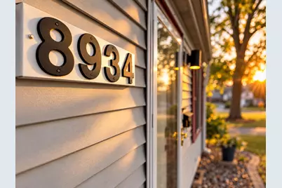 8934 Bunker Hill Drive, Munster, IN 46321 - Photo 2