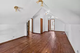7501 Independence St, Merrillville, IN 46410 - Photo 24