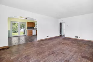 7501 Independence St, Merrillville, IN 46410 - Photo 20