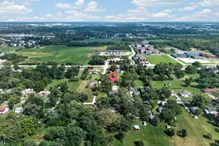 7501 Independence St, Merrillville, IN 46410 - Photo 4