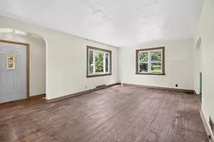 7501 Independence St, Merrillville, IN 46410 - Photo 18