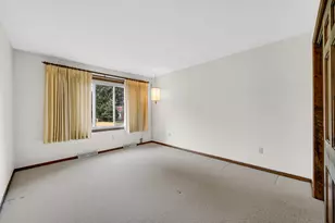 2633 N Stuyvesant Ln, La Porte, IN 46350 - Photo 20