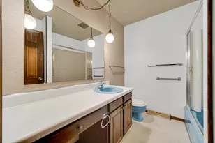 2633 N Stuyvesant Ln, La Porte, IN 46350 - Photo 16
