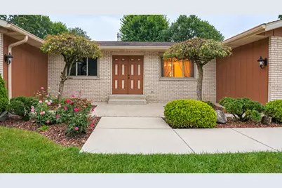 2633 N Stuyvesant Lane, La Porte, IN 46350 - Photo 1