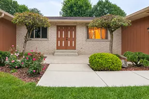 2633 N Stuyvesant Ln, La Porte, IN 46350 - Photo 1