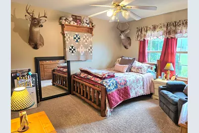 864 Jeflynn Drive, Kouts, IN 46347 - Photo 18