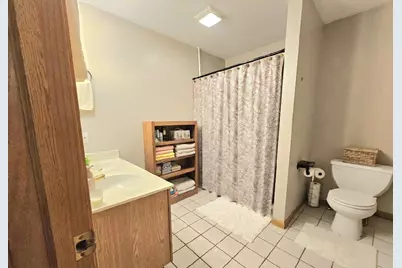 864 Jeflynn Drive, Kouts, IN 46347 - Photo 10