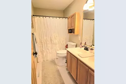 864 Jeflynn Drive, Kouts, IN 46347 - Photo 16