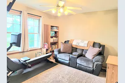 864 Jeflynn Drive, Kouts, IN 46347 - Photo 14