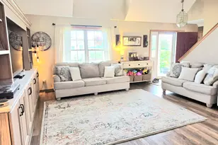 864 Jeflynn Dr, Kouts, IN 46347 - Photo 6