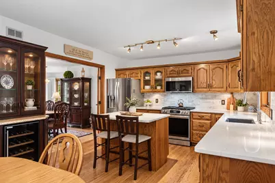 9260 Franklin Drive, Saint John, IN 46373 - Photo 6