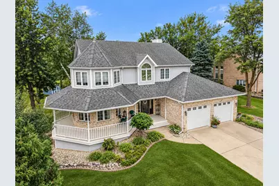 9260 Franklin Drive, Saint John, IN 46373 - Photo 1