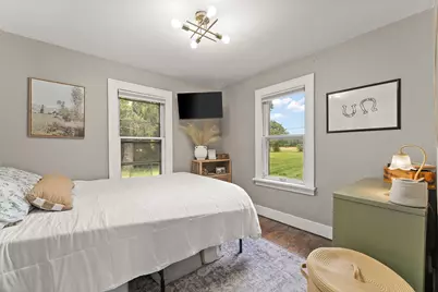 902 S 200 E, La Porte, IN 46350 - Photo 10