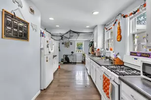 3574 E 1300 N, Wheatfield, IN 46392 - Photo 8