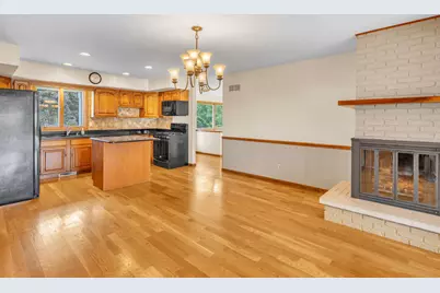 7501 W 1400 N, Demotte, IN 46310 - Photo 10