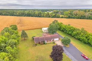 7501 W 1400 N, Demotte, IN 46310 - Photo 32