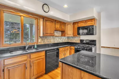 7501 W 1400 N, Demotte, IN 46310 - Photo 8
