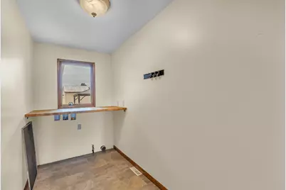 7501 W 1400 N, Demotte, IN 46310 - Photo 22