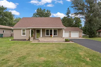 1703 E Glendale Boulevard, Valparaiso, IN 46383 - Photo 2