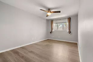 9436 Verbena Dr, Munster, IN 46321 - Photo 18