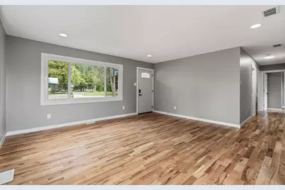 20 Elm Avenue, Hobart, IN 46342 - Photo 6