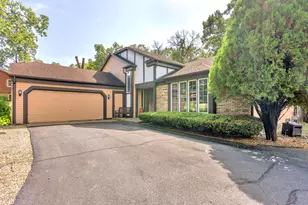 9796 N David Ct, Demotte, IN 46310 - Photo 1