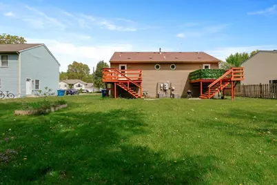 429-431 Woodlawn Avenue, Chesterton, IN 46304 - Photo 4