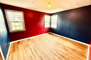 203 E Maple, Medaryville, IN 47957 - Photo 4