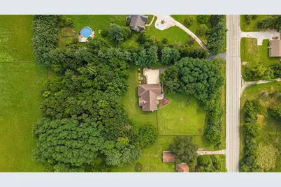 639 E US Highway 6, Westville, IN 46391 - Photo 2