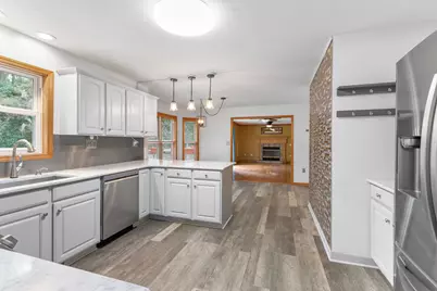 1843 N Pine Ridge Drive, La Porte, IN 46350 - Photo 10