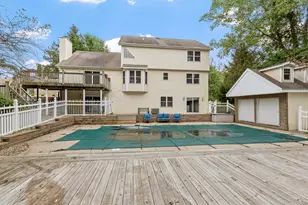 1843 N Pine Ridge Dr, La Porte, IN 46350 - Photo 2