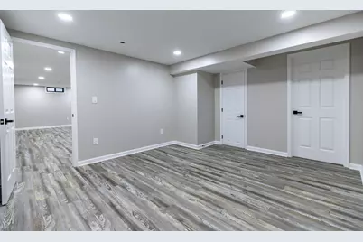 432 W 67th Lane, Merrillville, IN 46410 - Photo 20