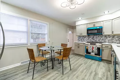 432 W 67th Lane, Merrillville, IN 46410 - Photo 6