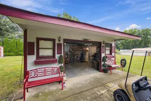 247 Westgate Dr, Valparaiso, IN 46385 - Photo 4