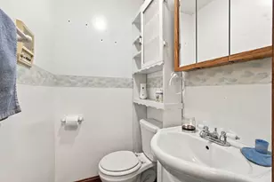 247 Westgate Dr, Valparaiso, IN 46385 - Photo 18
