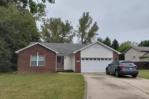 237 Vulpine Drive, Valparaiso, IN 46385 - Photo 1