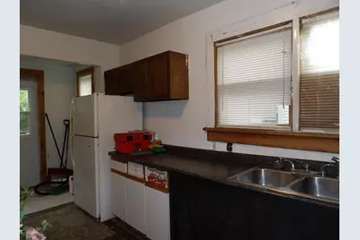 1208 Jackson Street, La Porte, IN 46350 - Photo 12
