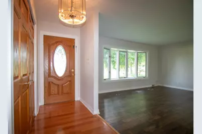 184 S 200 W, Valparaiso, IN 46385 - Photo 4