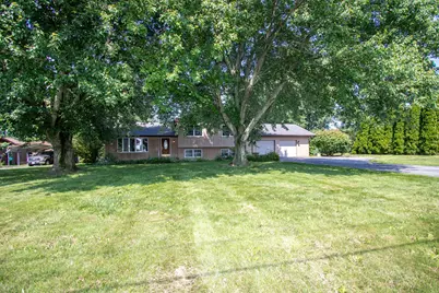 184 S 200 W, Valparaiso, IN 46385 - Photo 2