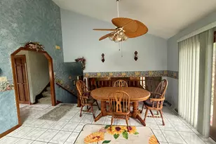 1401 Capri Ln, Dyer, IN 46311 - Photo 6