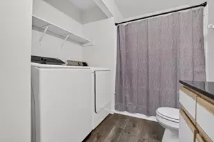 6066 Virginia St, Merrillville, IN 46410 - Photo 20