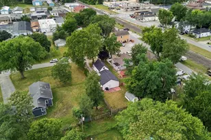 809 Azalea St SE, Demotte, IN 46310 - Photo 56