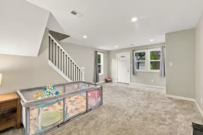 809 Azalea Street SE, Demotte, IN 46310 - Photo 12
