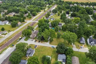 809 Azalea St SE, Demotte, IN 46310 - Photo 40