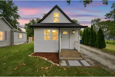 809 Azalea Street SE, Demotte, IN 46310 - Photo 2