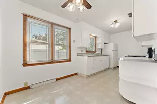 346 N Harvey St, Griffith, IN 46319 - Photo 6